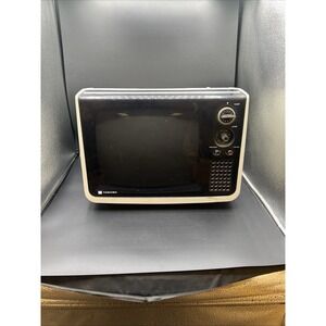 Vtg TOSHIBA Portable TV Model T221 Beige No Power Cord